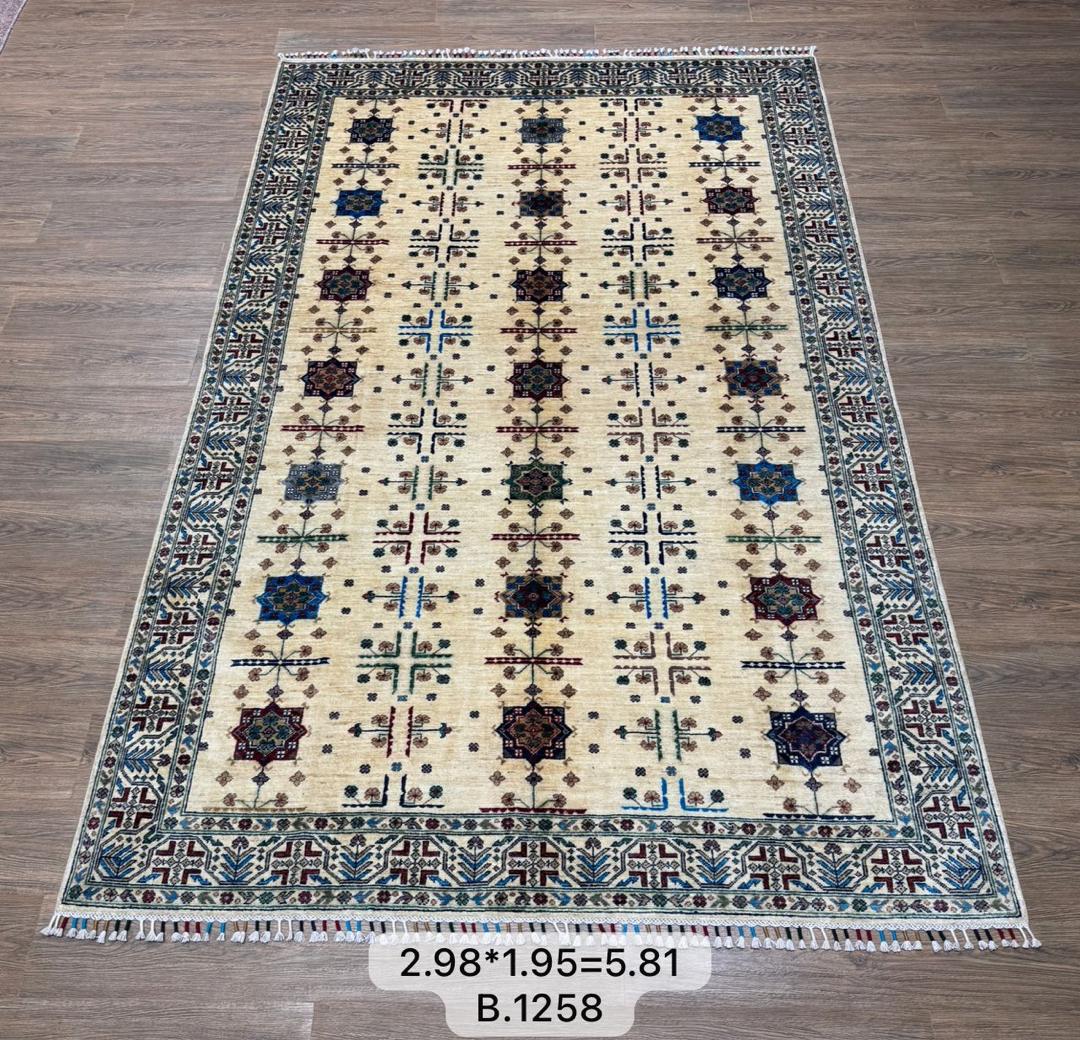 Handmade Wool Rug – Natural Colors